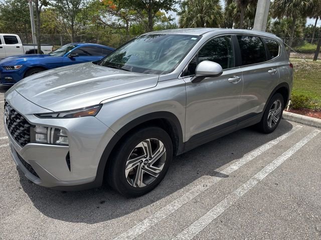 Used 2023 Hyundai Santa Fe SE FWD image 2