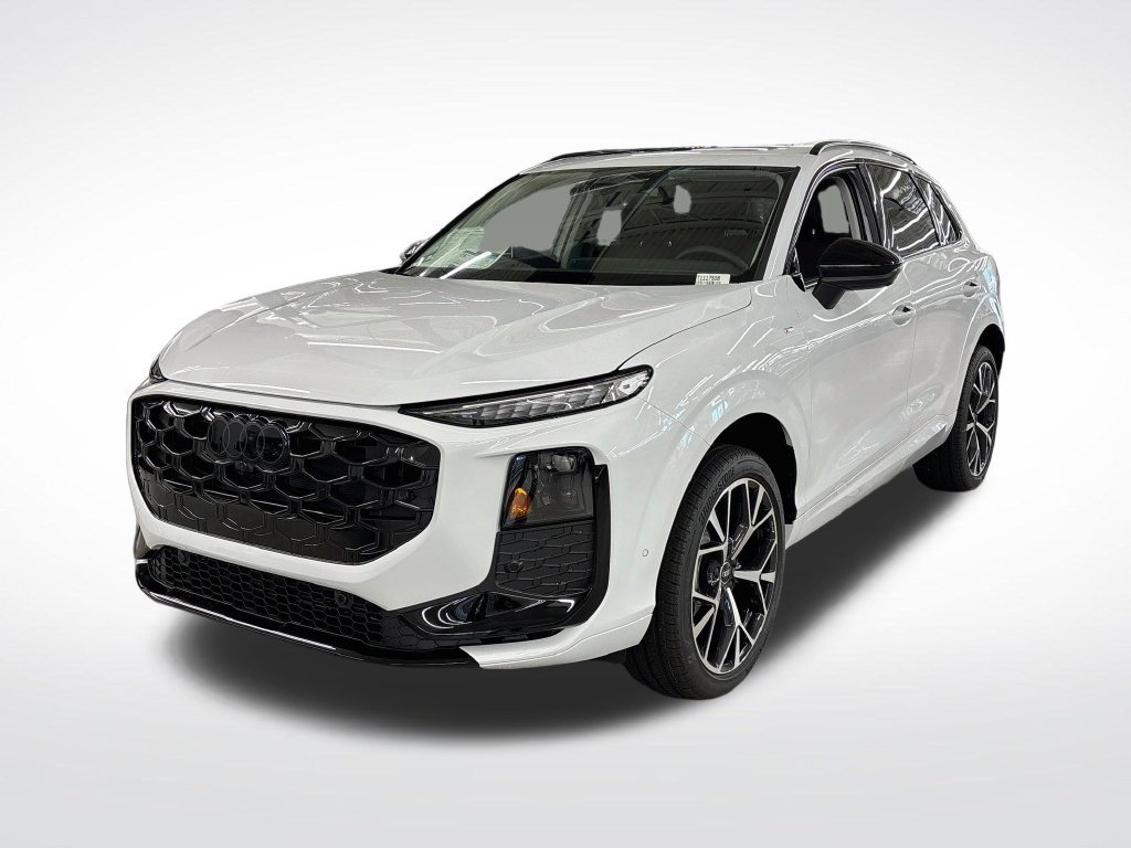 New 2026 Audi Q3 quattro 2.0T AWD/4WD image 1