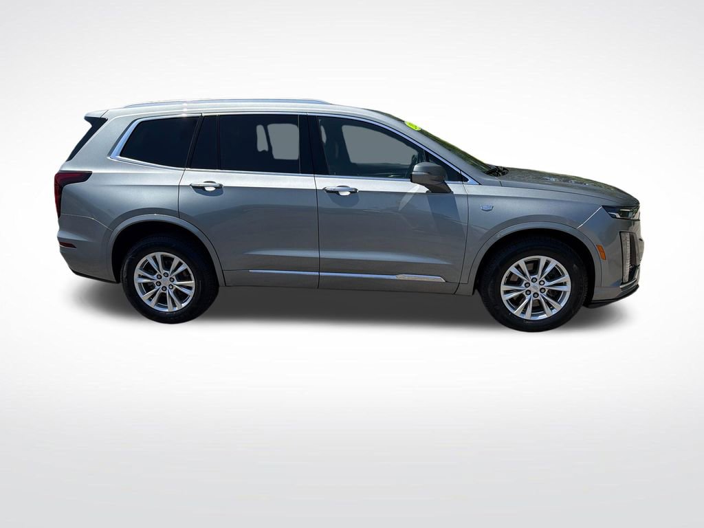 Used 2023 Cadillac XT6 Luxury AWD/4WD image 6
