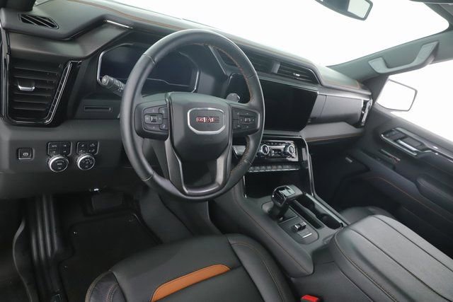Used 2025 GMC Sierra 1500 AT4 w/ AT4 Premium Package image 17