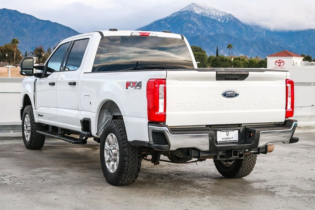 Used 2024 Ford F250 XLT w/ FX4 Off-Road Package image 9
