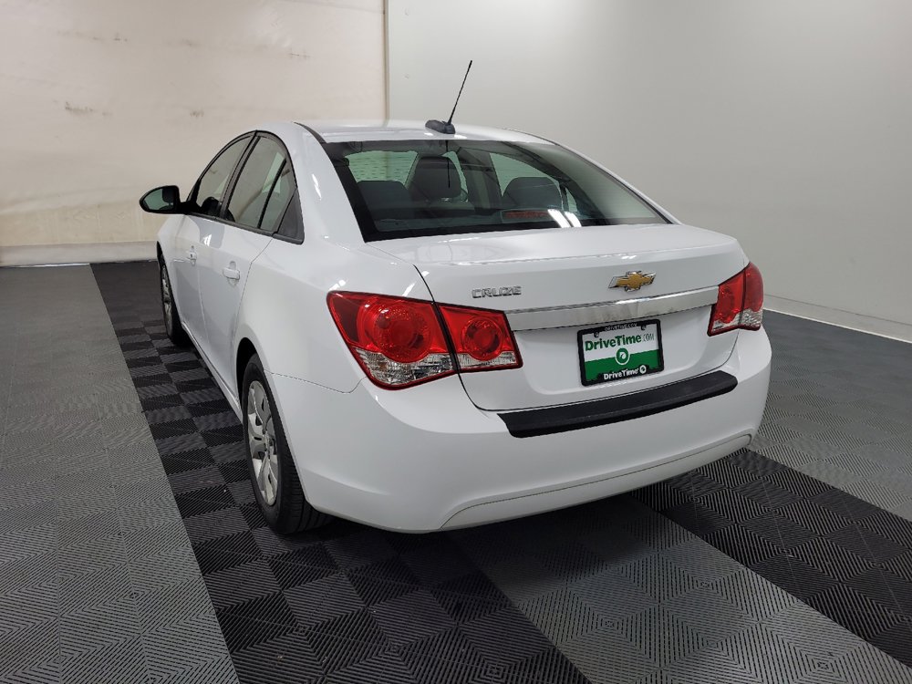 Used 2016 Chevrolet Cruze LS FWD image 5