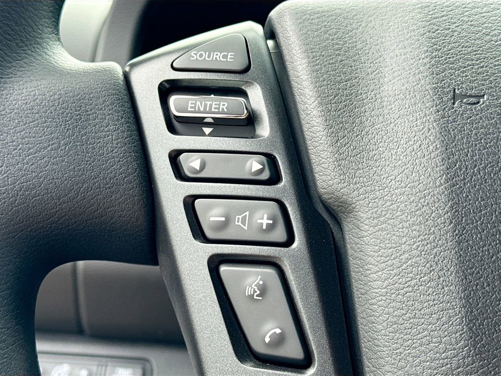 New 2026 Nissan Frontier SV image 9