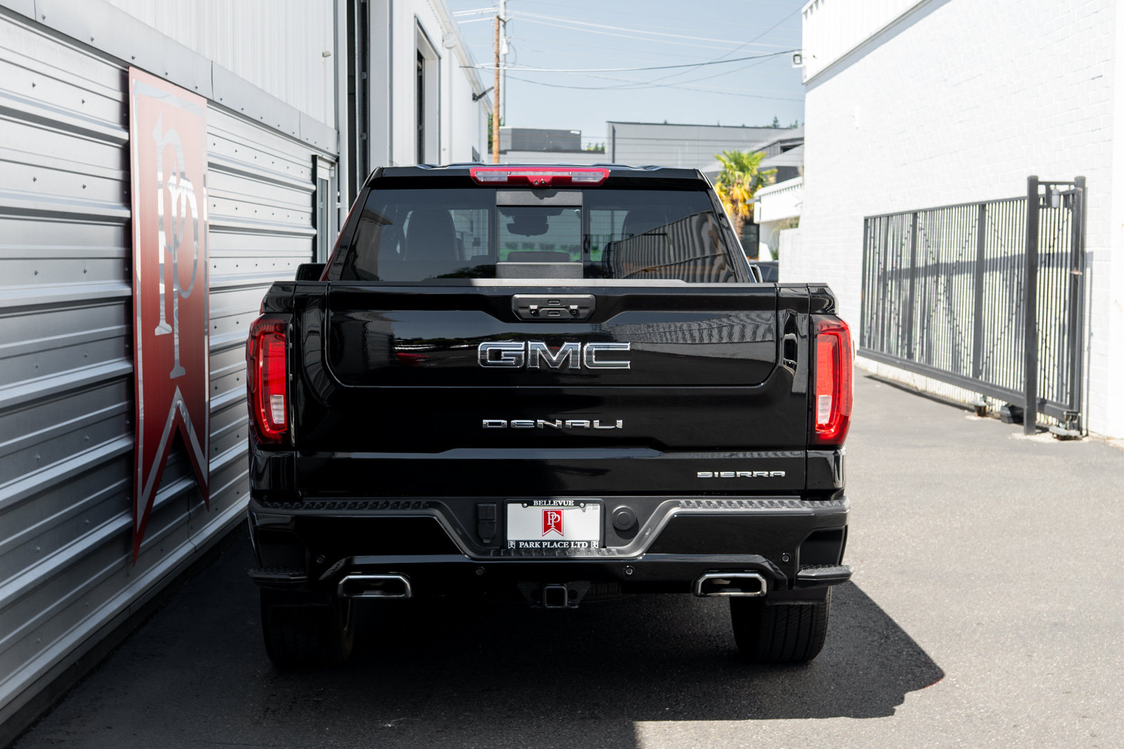 Used 2025 GMC Sierra 1500 Denali Ultimate AWD/4WD image 48