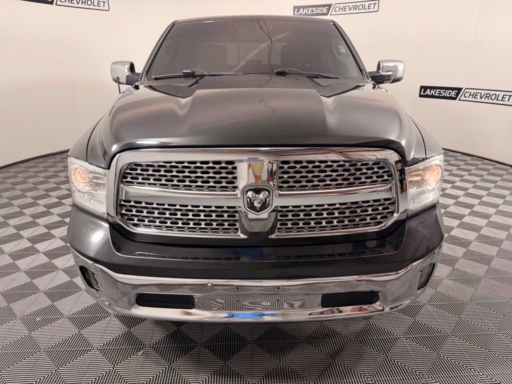 Used 2015 RAM 1500 Laramie w/ Convenience Group AWD/4WD image 9