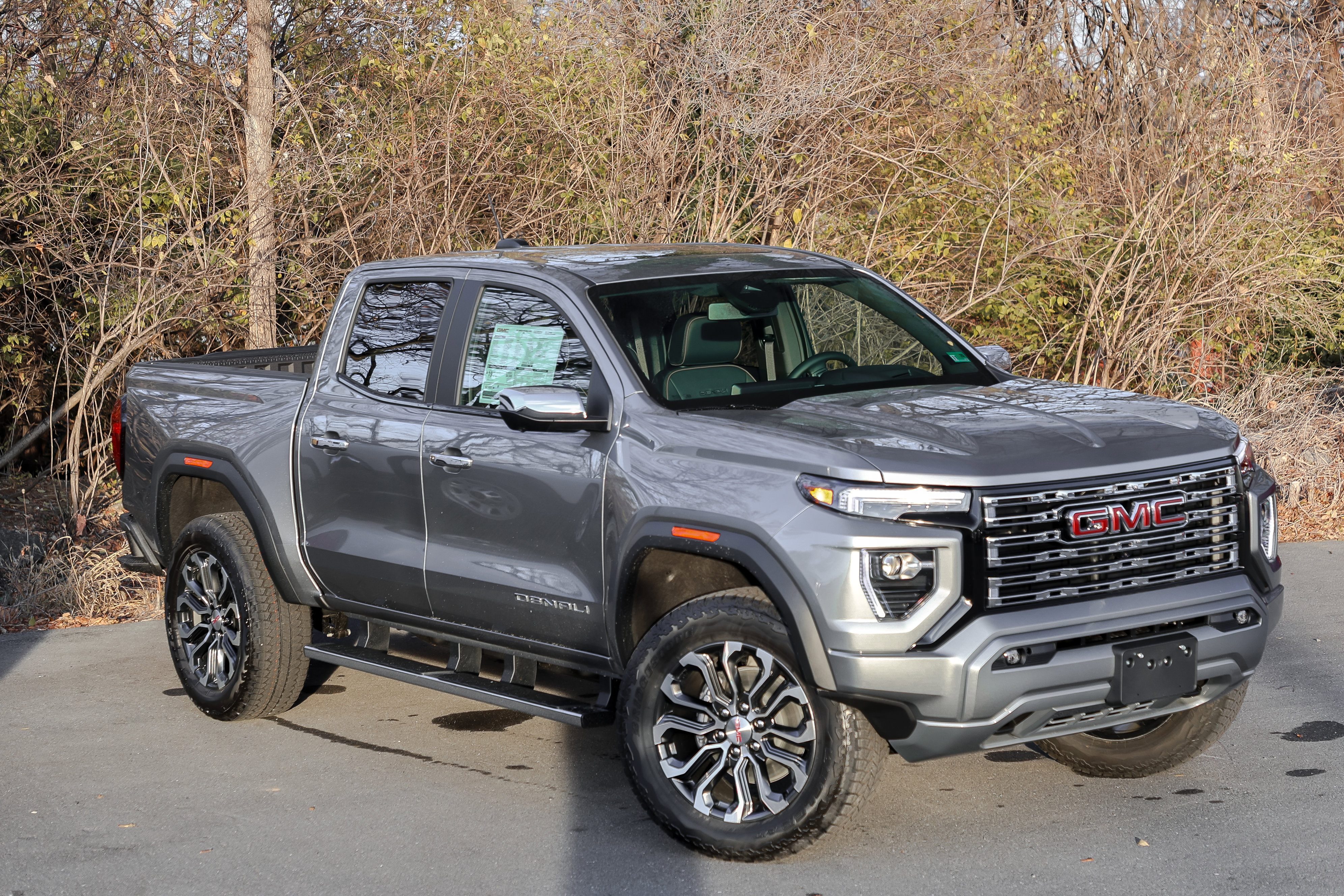 New 2026 GMC Canyon Denali image 2