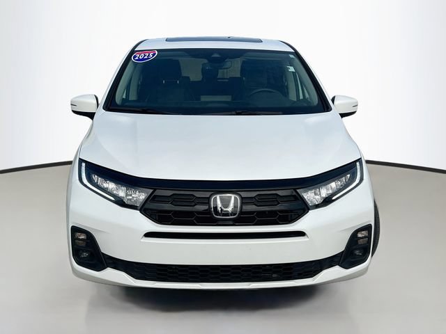 Certified 2025 Honda Odyssey Touring image 3
