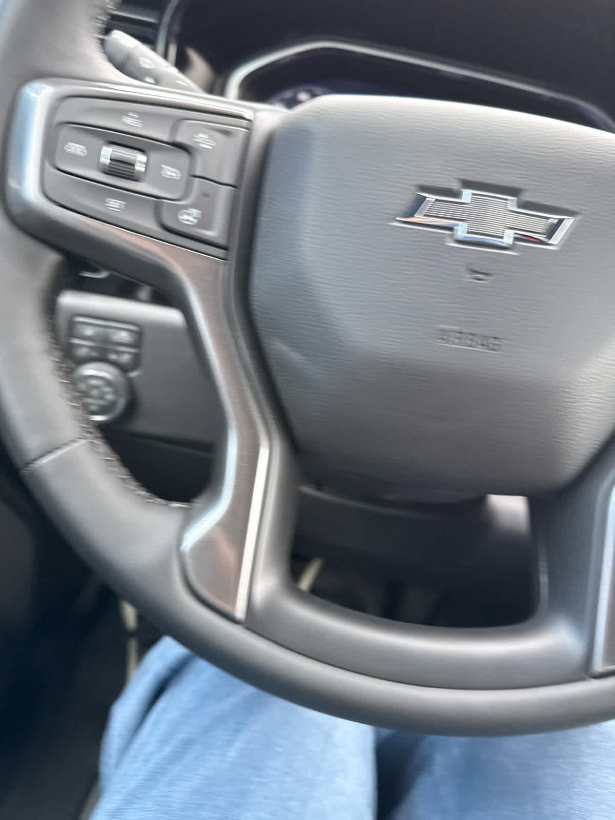 New 2026 Chevrolet Silverado 1500 ZR2 w/ LPO, Dark Essentials Package AWD/4WD image 24