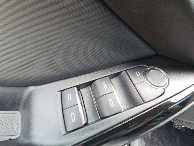 New 2027 Chevrolet Equinox RS FWD image 23