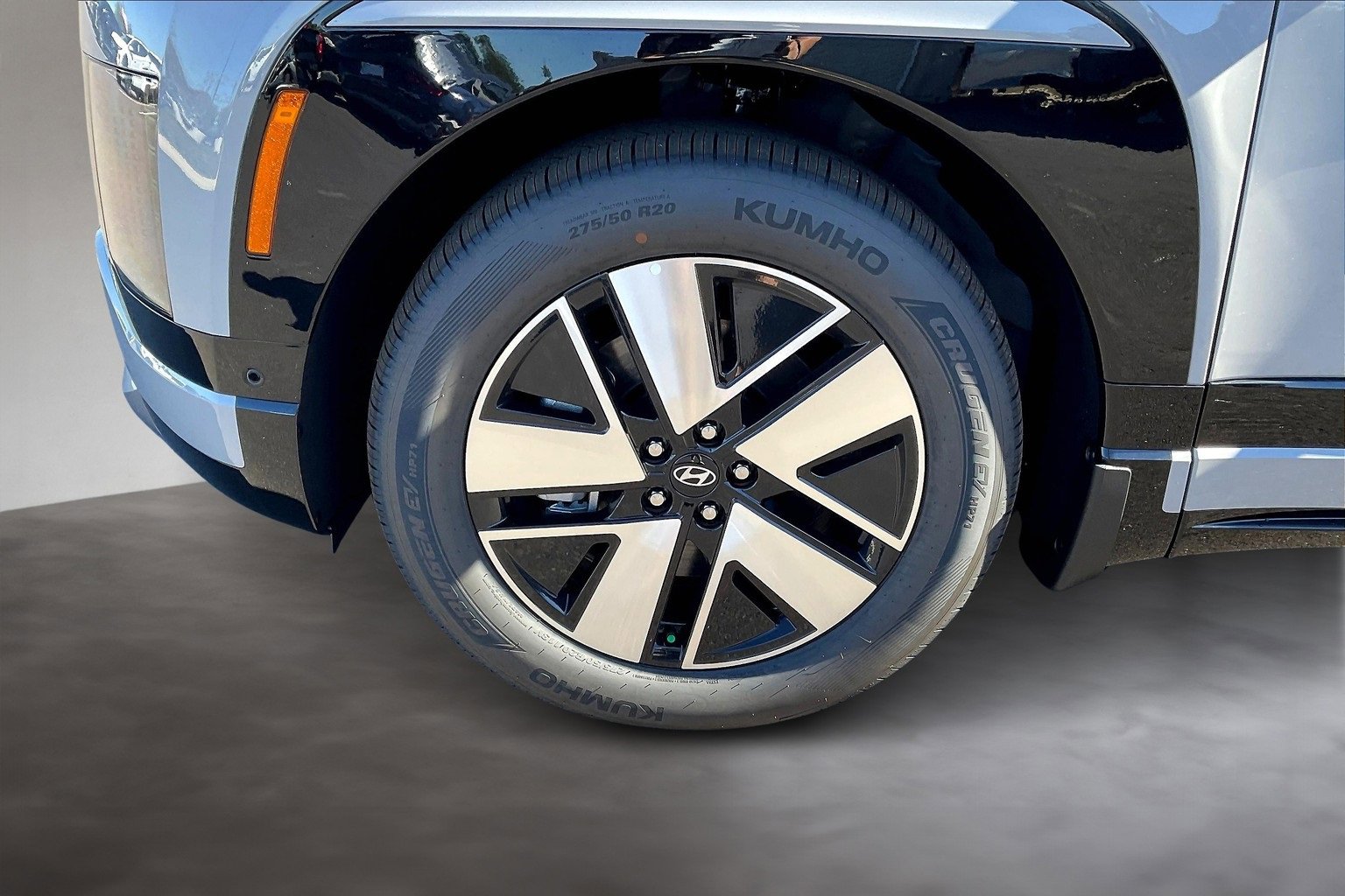 New 2026 Hyundai Ioniq 9 SEL image 13