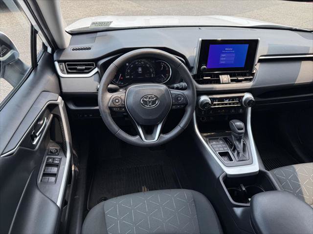 Certified 2023 Toyota RAV4 XLE w/ XLE Grade Weather Package AWD/4WD image 17
