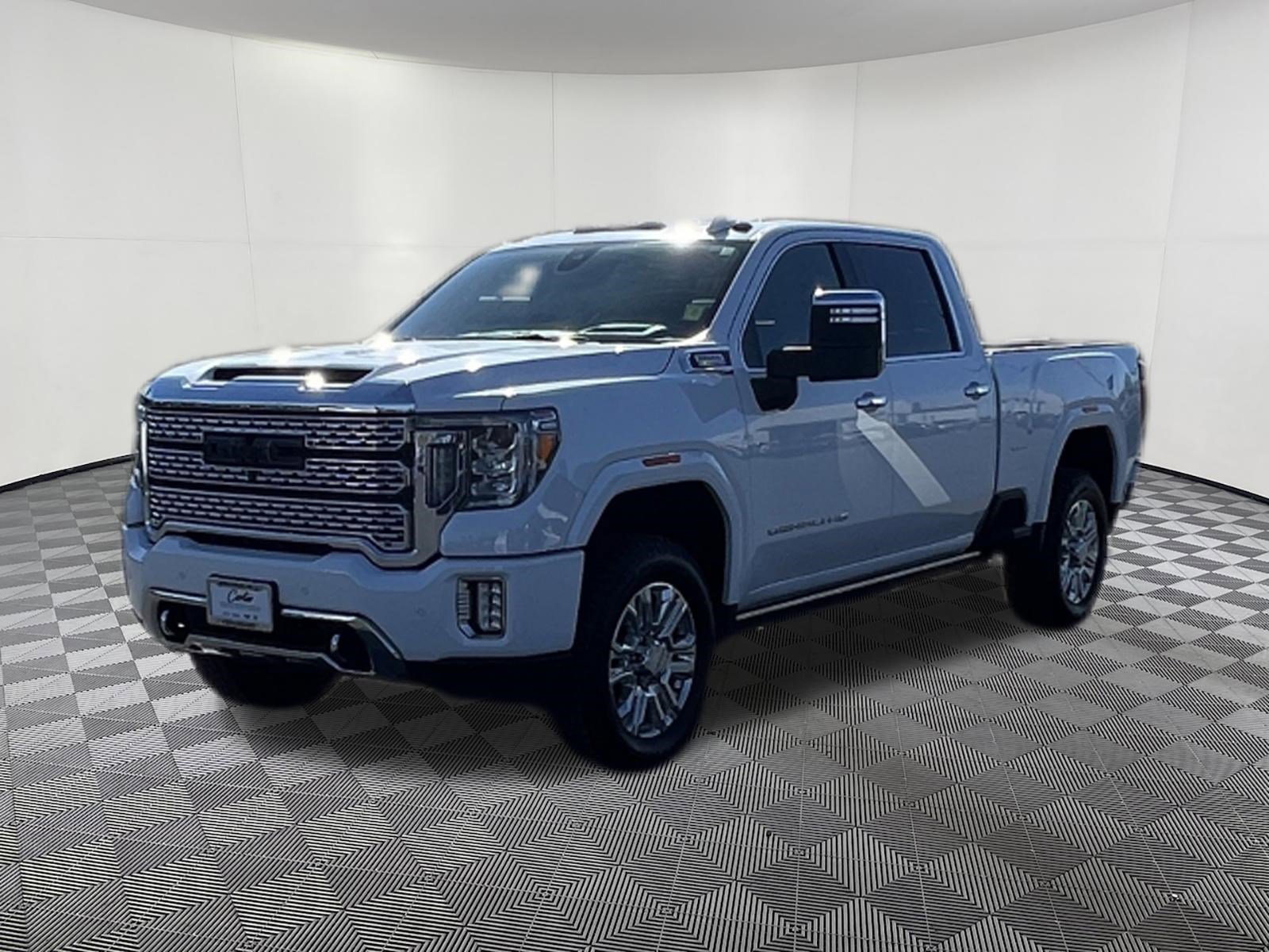 Used 2022 GMC Sierra 3500 Denali w/ Denali Ultimate Package image 3