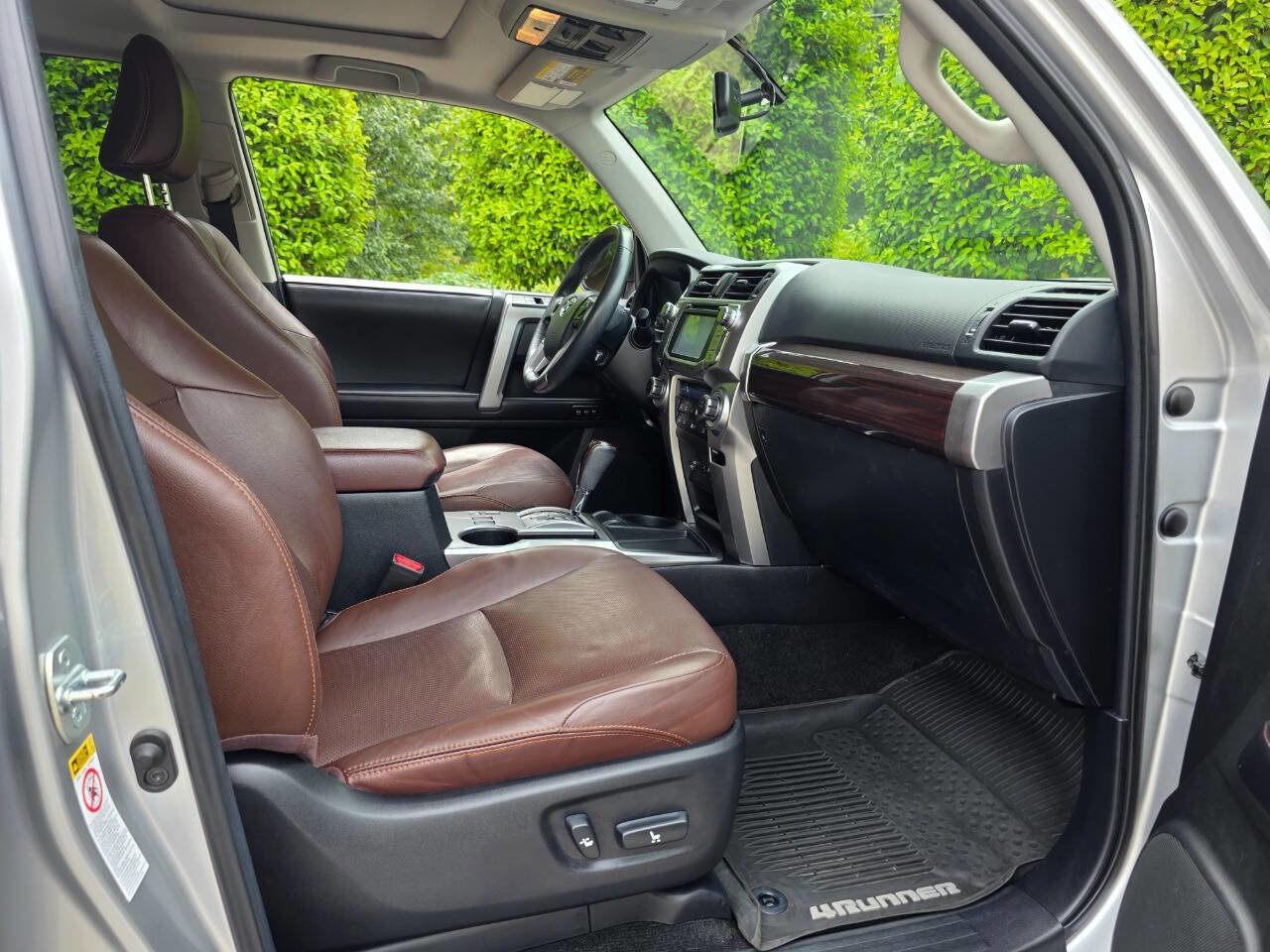Used 2017 Toyota 4Runner Limited RWD image 36