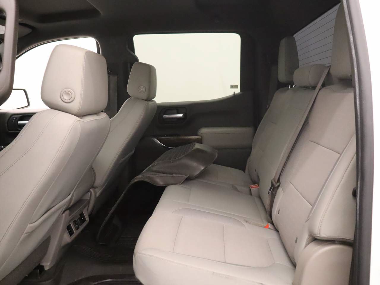 Used 2019 GMC Sierra 1500 SLE w/ SLE Value Package AWD/4WD image 17