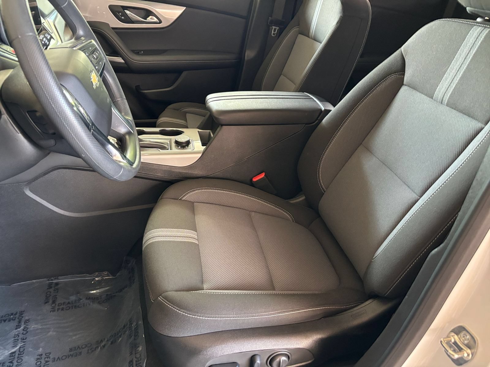 Used 2026 Chevrolet Blazer LT FWD image 28