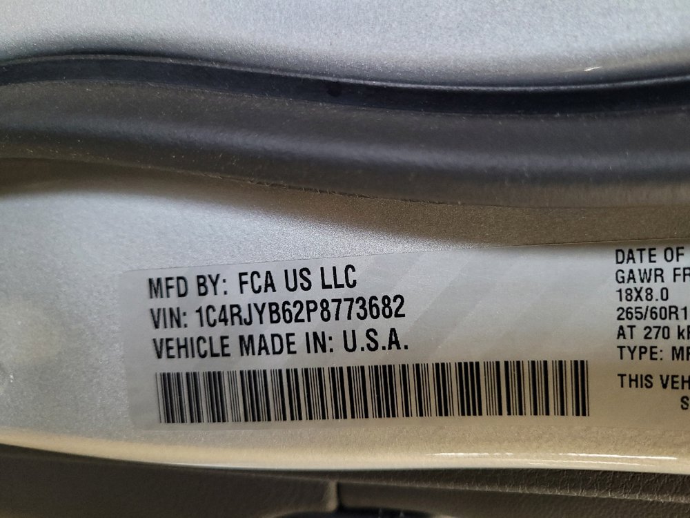 Used 2023 Jeep Grand Cherokee 4WD 4xe image 33