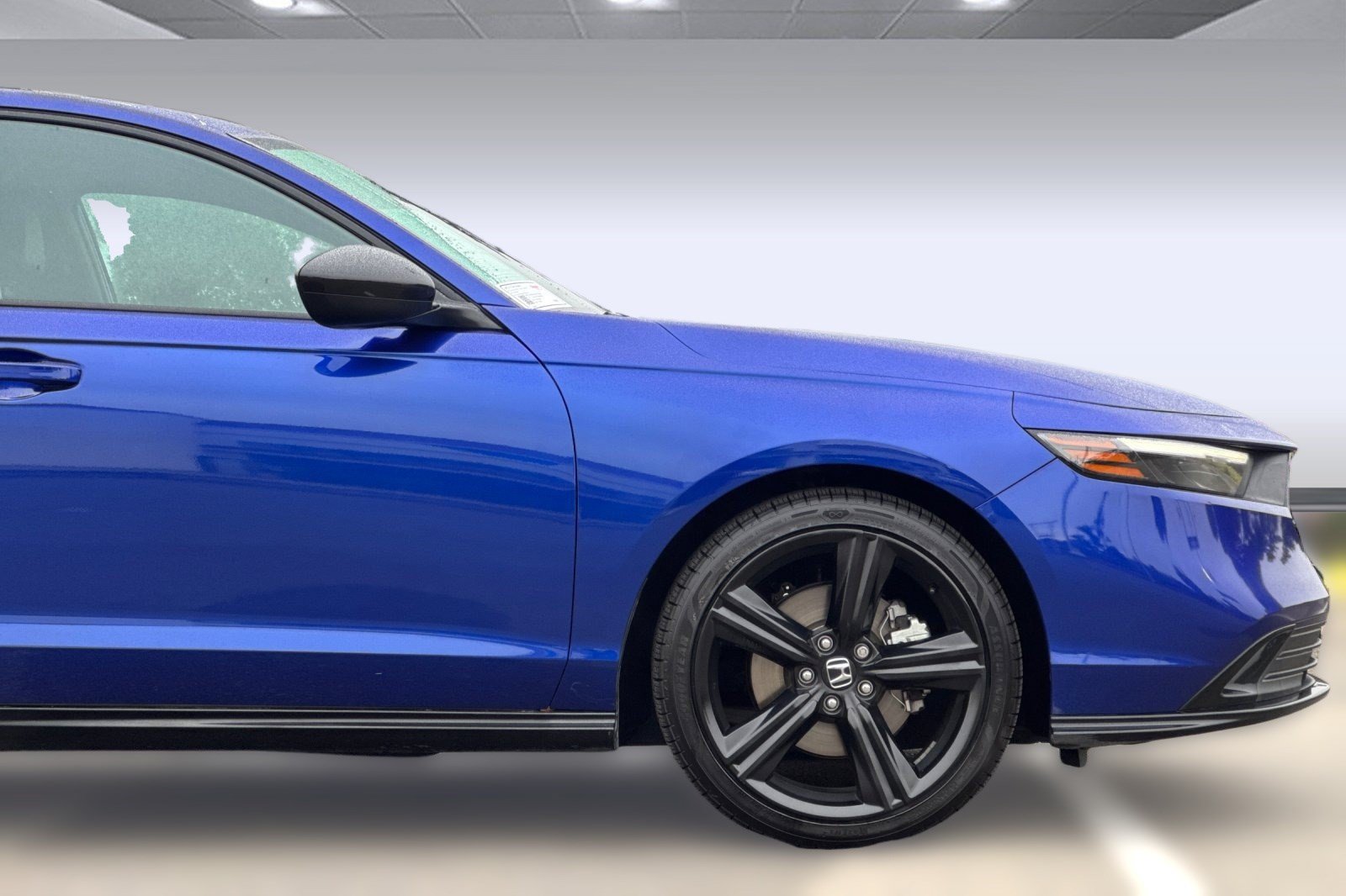 Certified 2025 Honda Accord Sport image 33