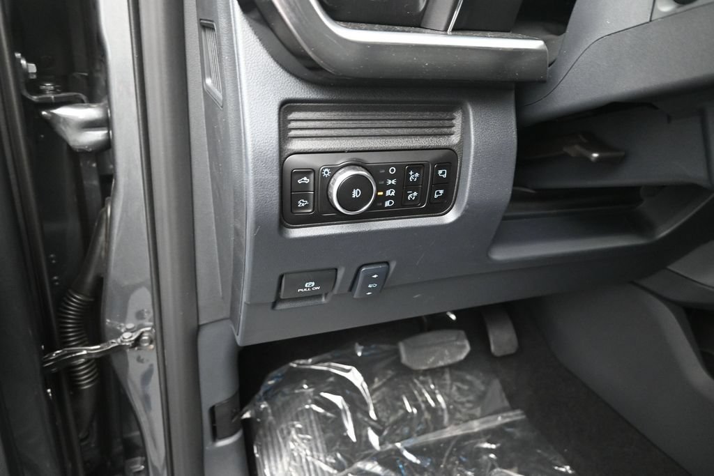 New 2026 Ford F250 Lariat w/ Chrome Package AWD/4WD image 13