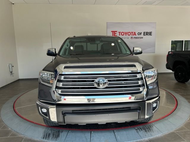 Used 2018 Toyota Tundra Limited w/ Limited Premium Package AWD/4WD image 2