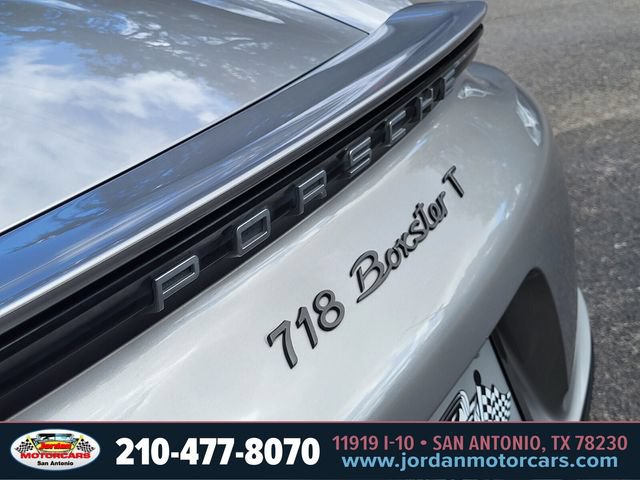 Used 2022 Porsche 718 Boxster RWD image 13