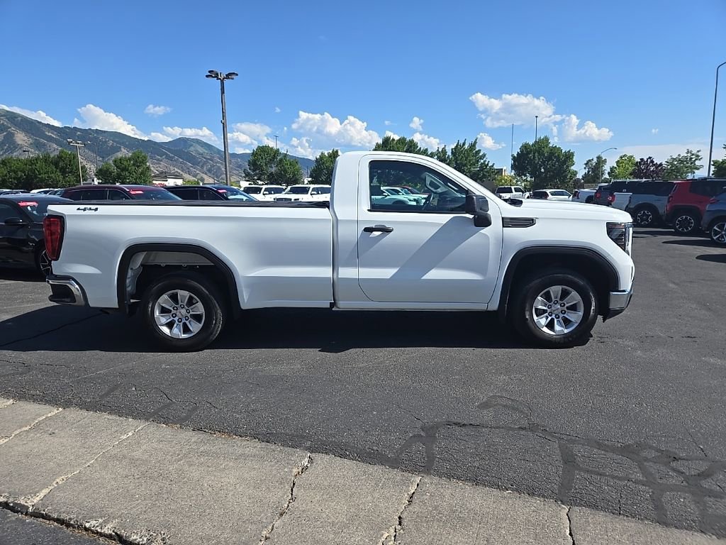 Used 2023 GMC Sierra 1500 Pro w/ Convenience Package image 4