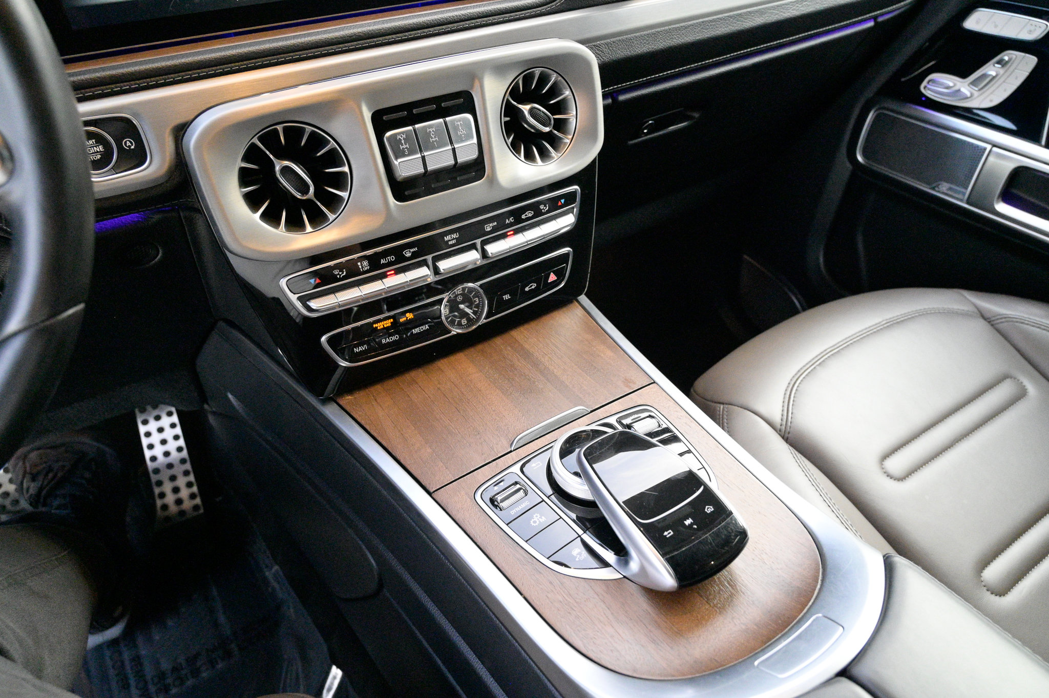 Used 2021 Mercedes-Benz G 550 image 28