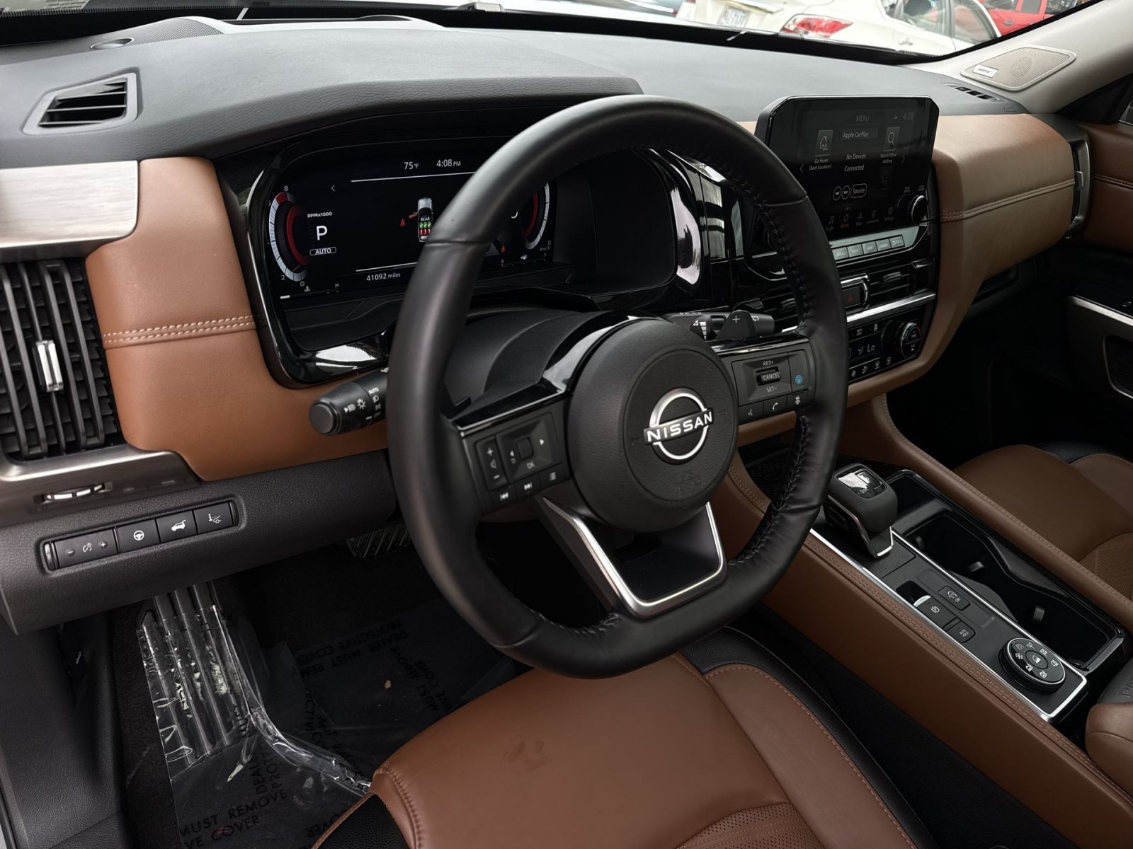 Used 2024 Nissan Pathfinder Platinum w/ Cargo Package AWD/4WD image 20