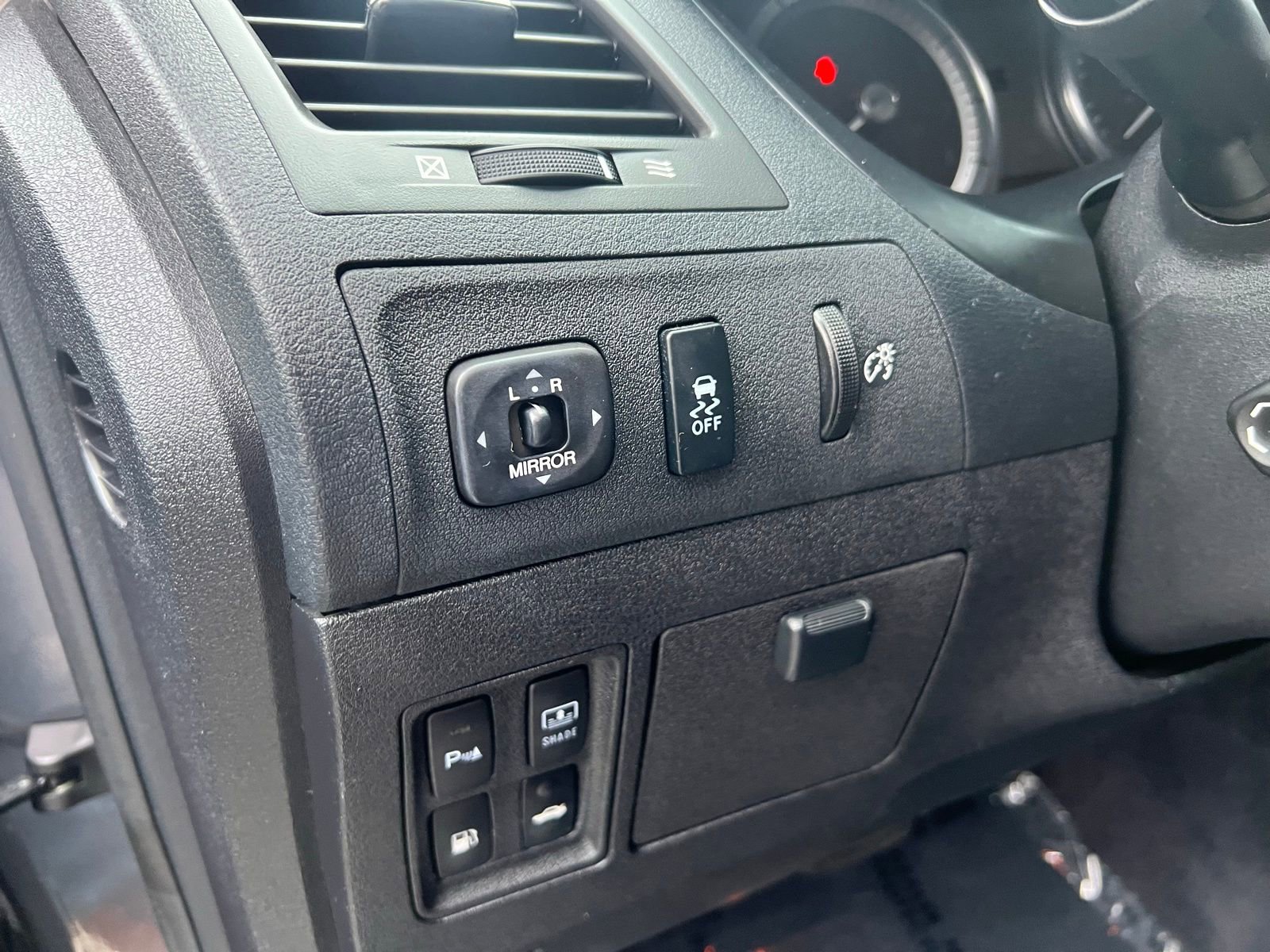 Used 2011 Lexus ES 350 image 32