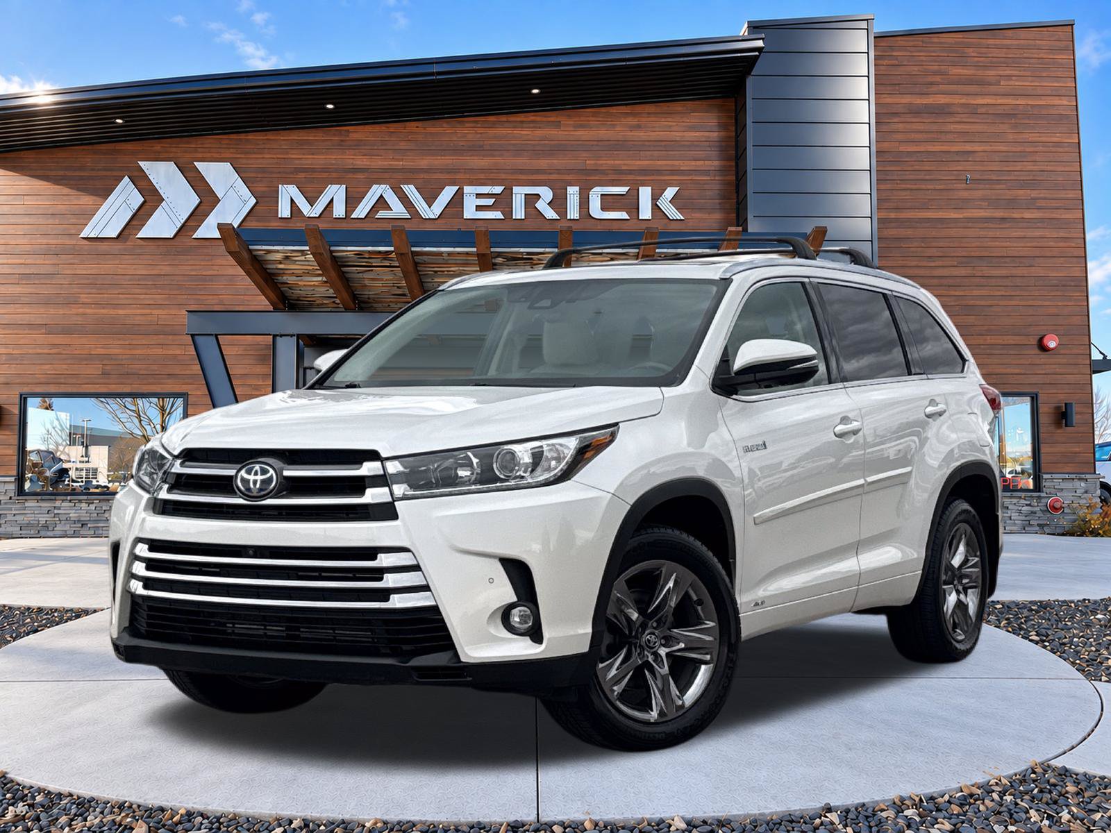 Used 2019 Toyota Highlander Limited Platinum AWD/4WD image 3