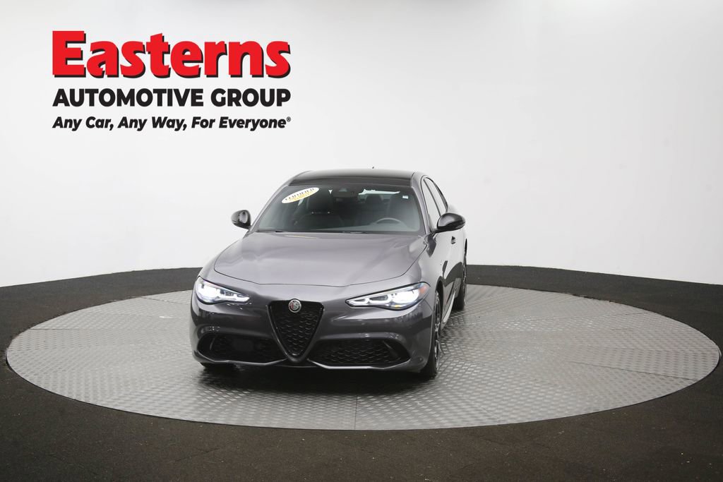 Used 2024 Alfa Romeo Giulia Veloce AWD/4WD image 53