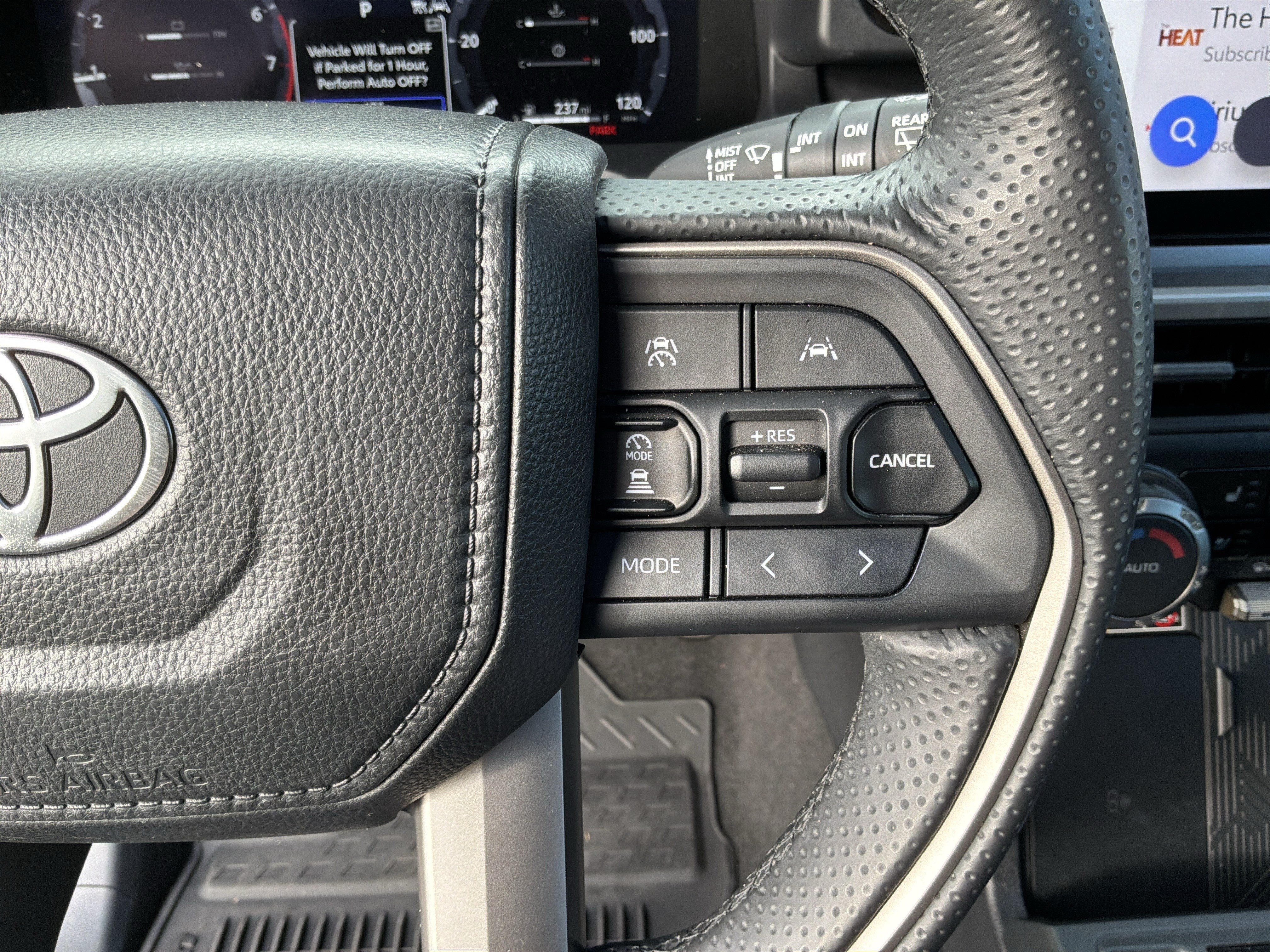 Used 2025 Toyota 4Runner TRD Off-Road Premium AWD/4WD image 20