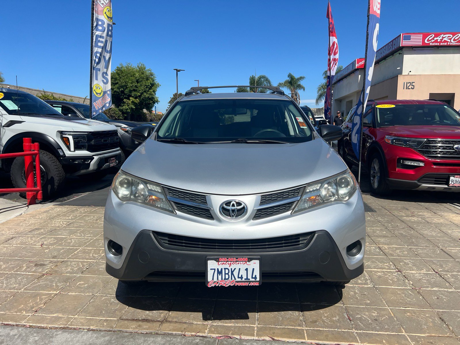 Used 2015 Toyota RAV4 LE FWD image 3