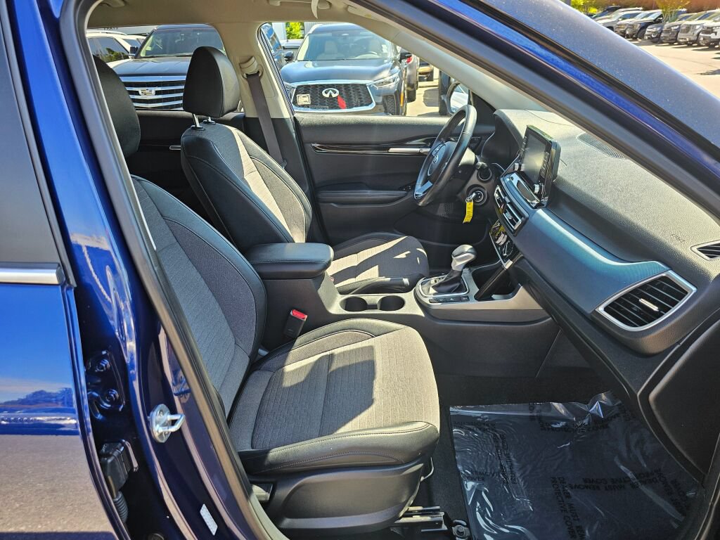 Used 2021 Kia Seltos S AWD/4WD image 27