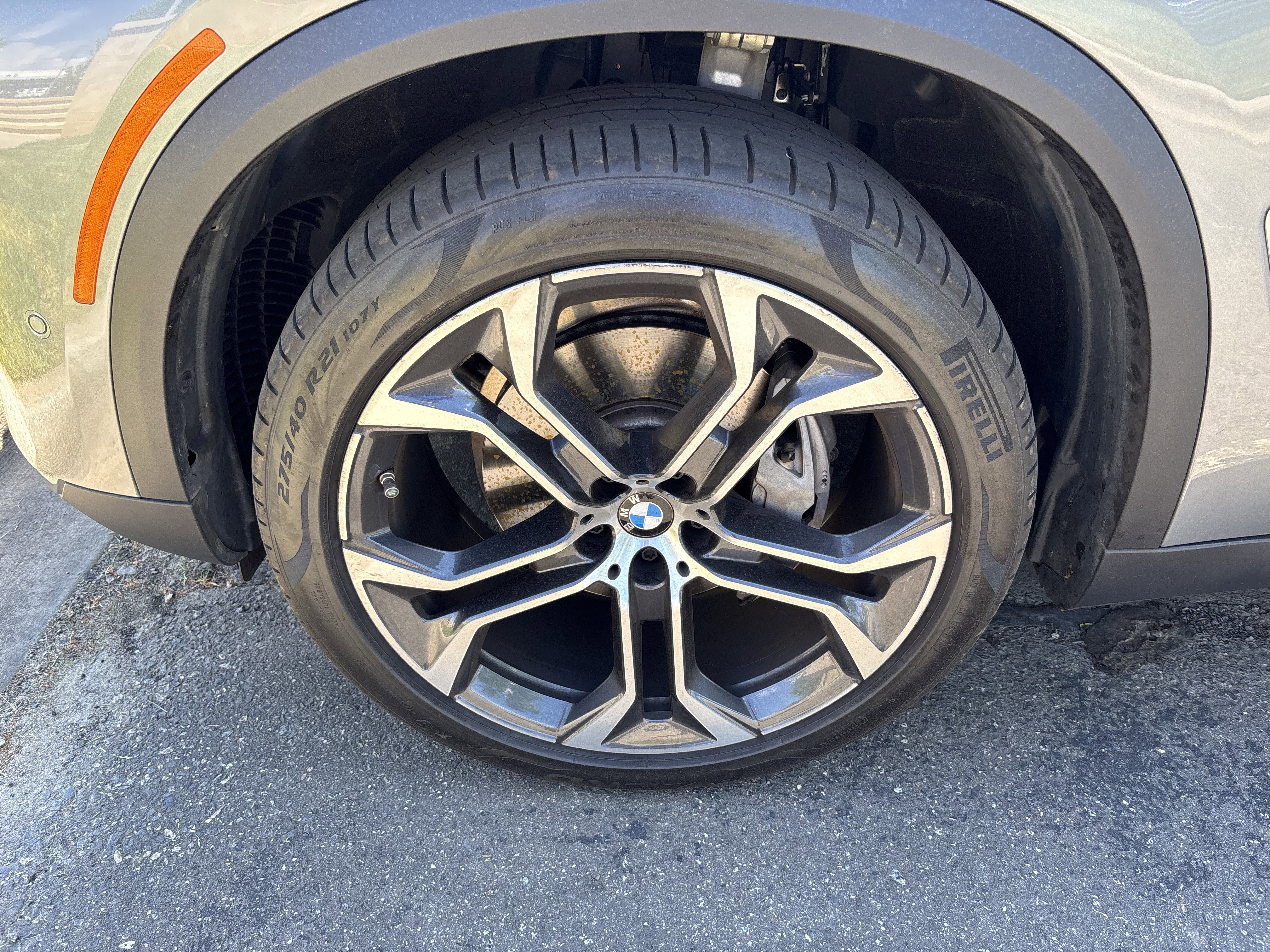 Certified 2024 BMW X5 sDrive40i w/ Premium Package image 38