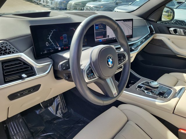 Used 2025 BMW X5 xDrive40i w/ Executive Package image 19