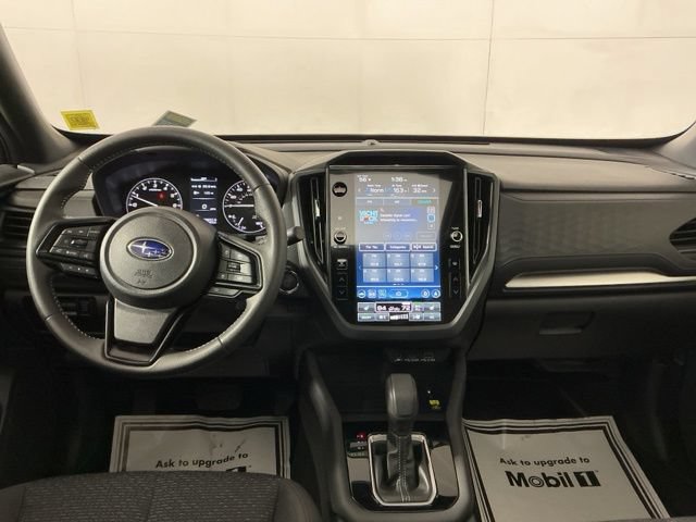Used 2025 Subaru Forester Premium AWD/4WD image 17