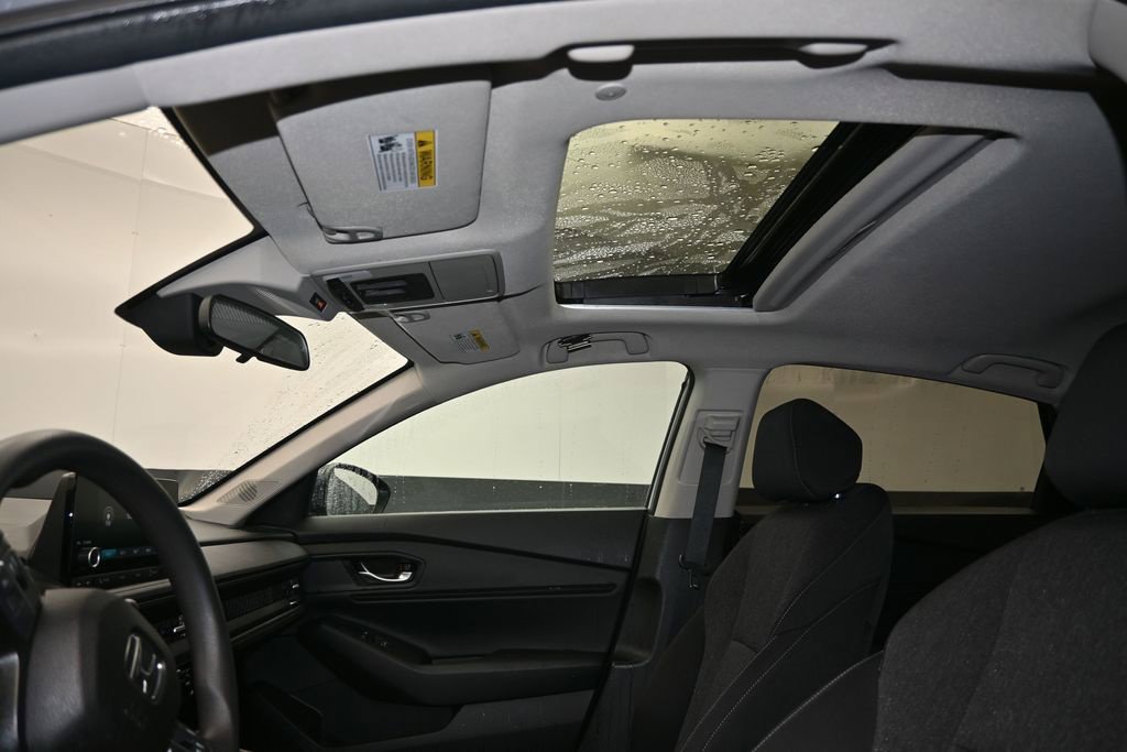 Used 2025 Honda Accord SE image 22