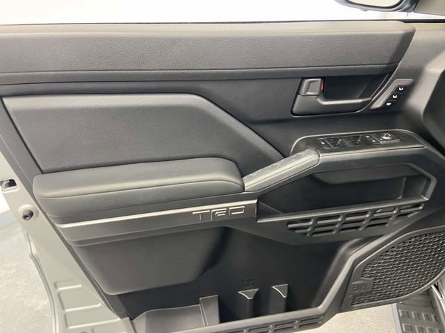 Certified 2025 Toyota 4Runner TRD Off-Road Premium image 19