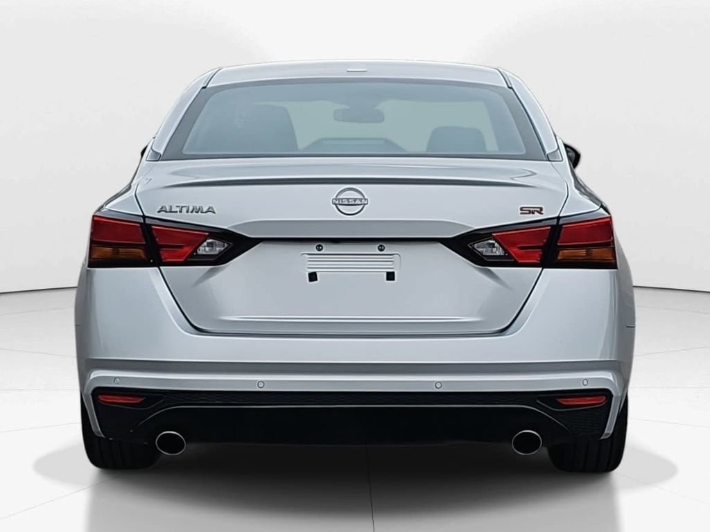 Used 2023 Nissan Altima 2.5 SR image 6
