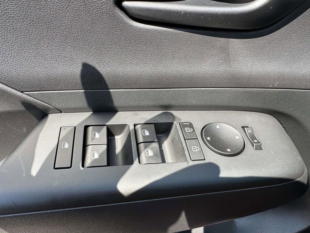 New 2026 Hyundai Kona SEL Sport AWD/4WD image 31