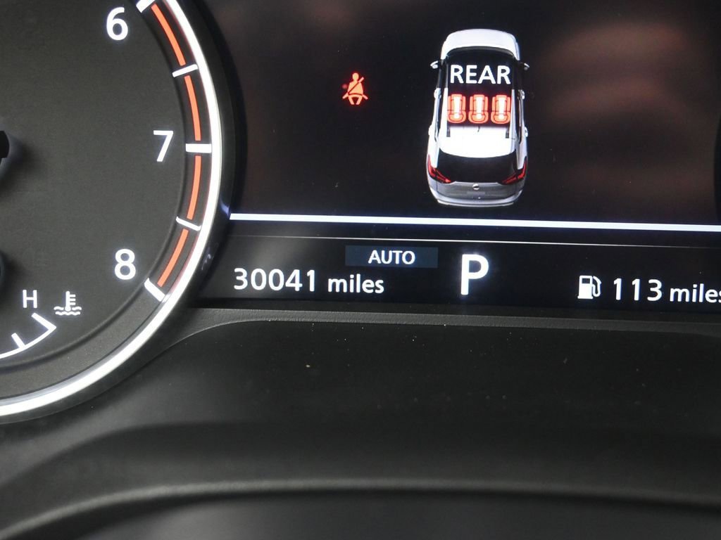 Used 2025 Nissan Rogue SV image 16