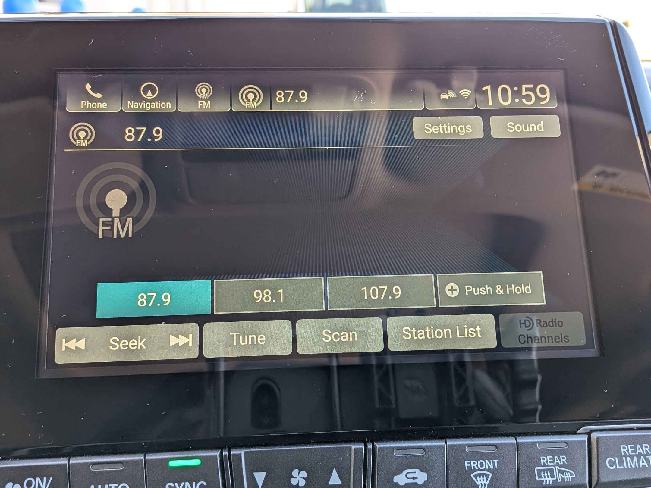 Certified 2023 Honda Odyssey Touring image 18