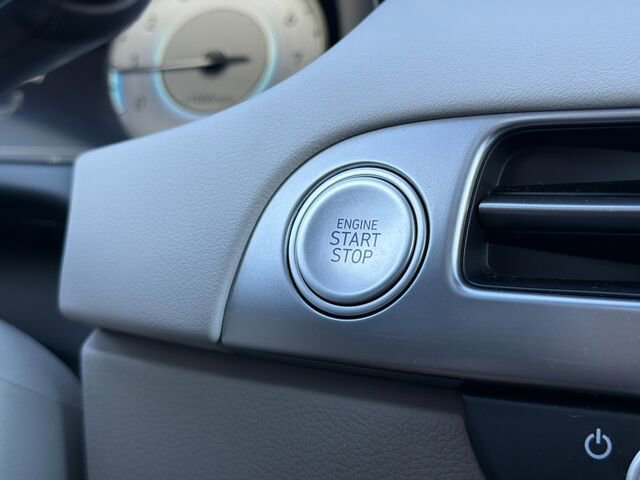 Used 2023 Hyundai Palisade Limited w/ Cargo Package image 29