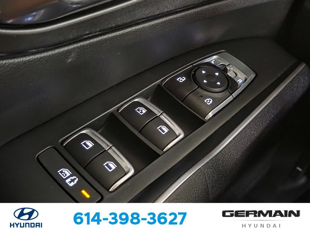 Used 2023 Kia Sorento LX AWD/4WD image 26