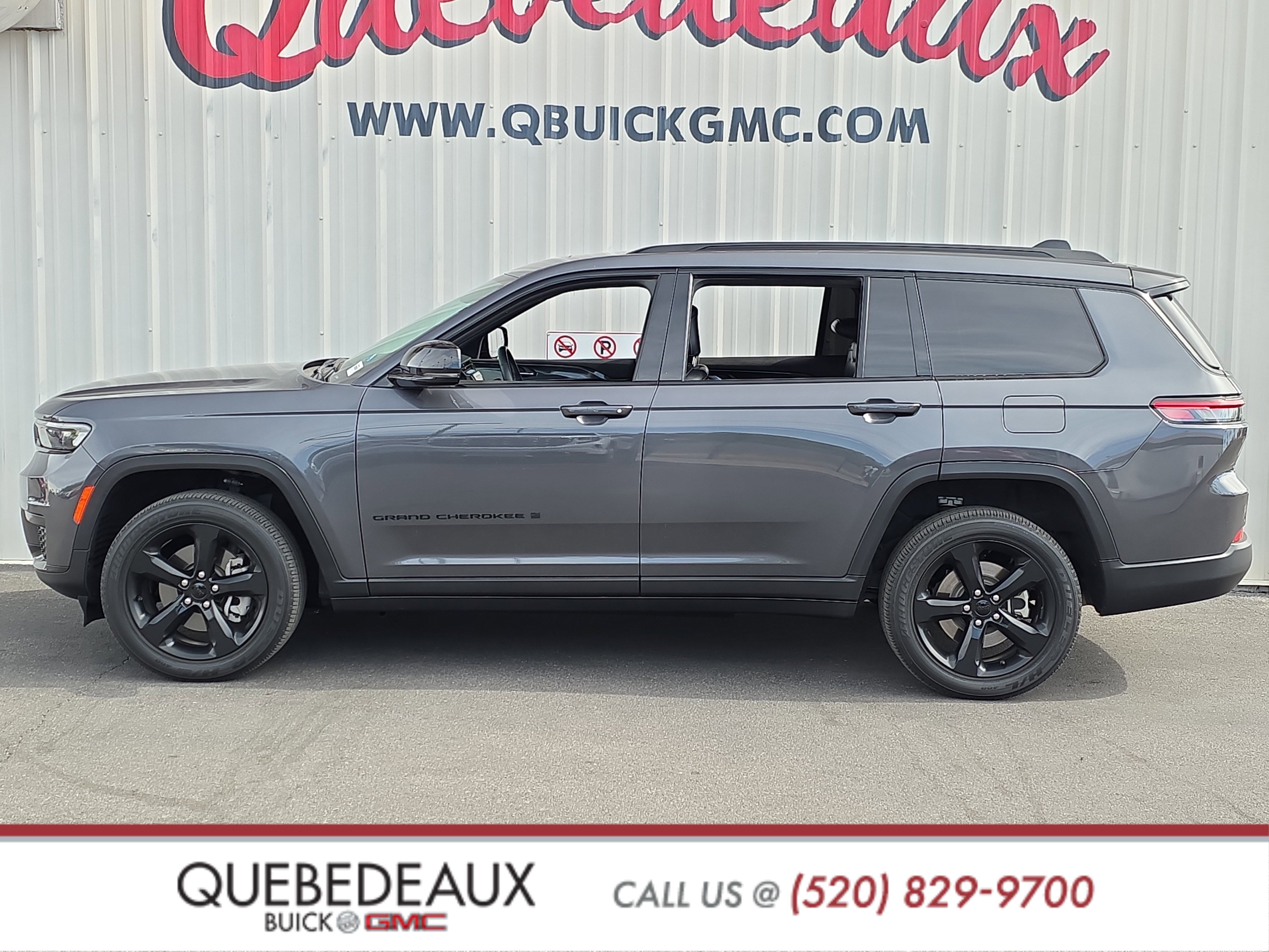 Used 2022 Jeep Grand Cherokee L Laredo RWD image 4