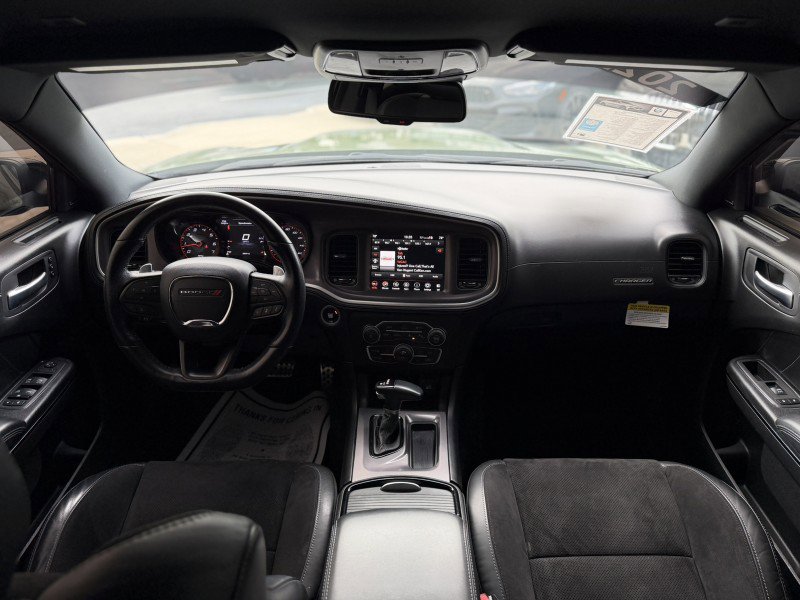 Used 2022 Dodge Charger R/T w/ Plus Group image 18