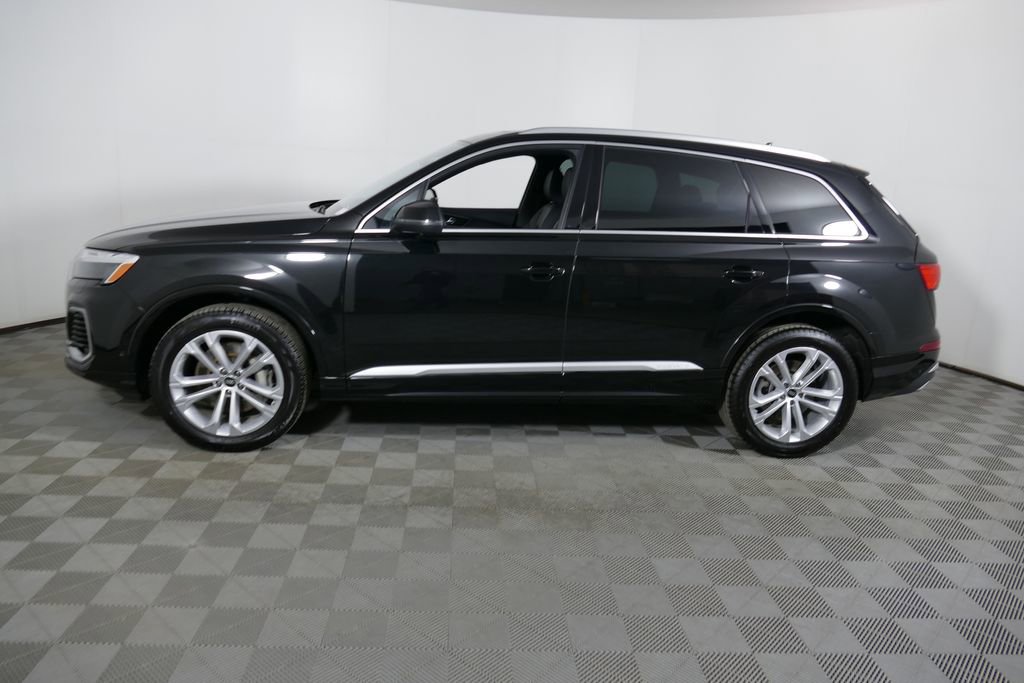 Used 2025 Audi Q7 3.0T Premium Plus AWD/4WD image 29