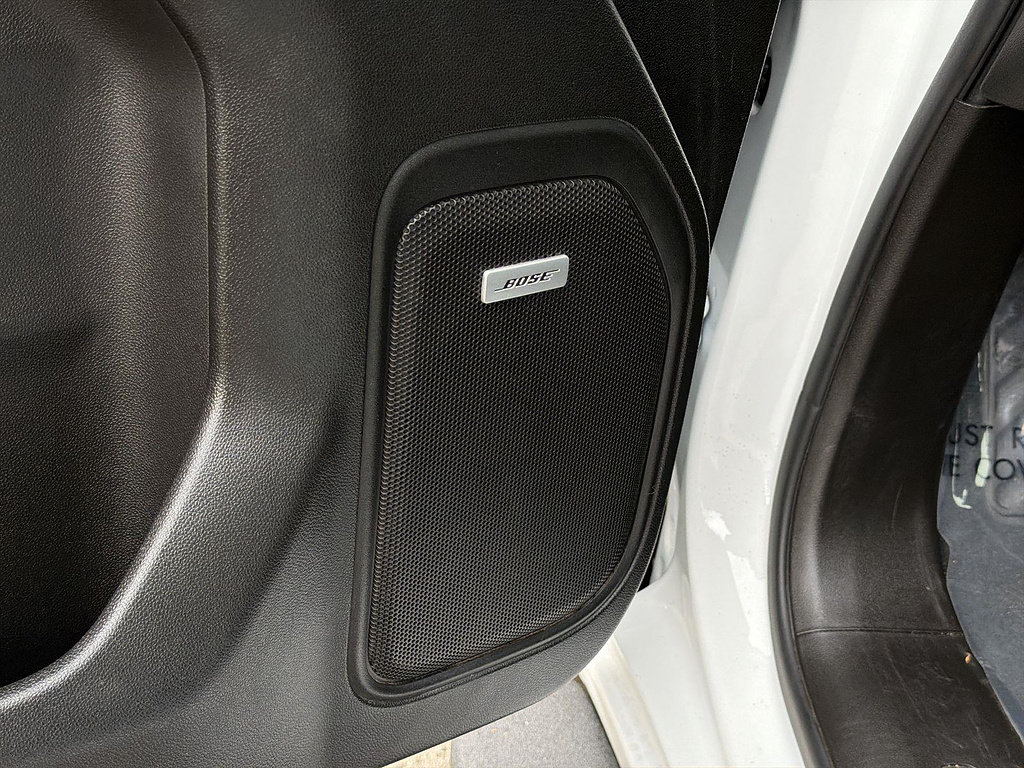 Used 2021 GMC Sierra 1500 AT4 w/ AT4 Premium Package AWD/4WD image 23