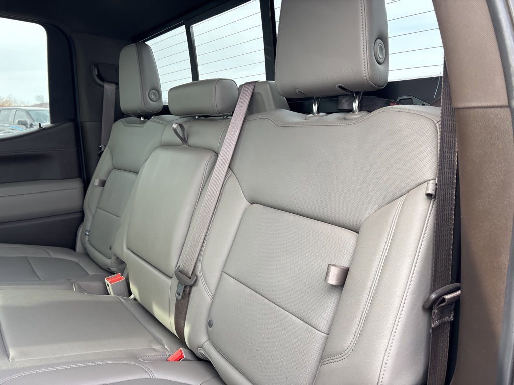 Used 2020 Chevrolet Silverado 1500 LTZ w/ LTZ Plus Package image 16