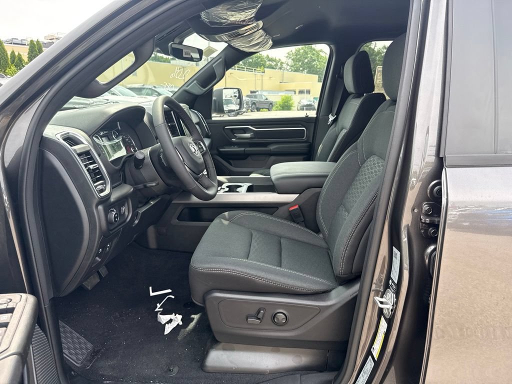New 2026 RAM 1500 Big Horn w/ Night Edition AWD/4WD image 16